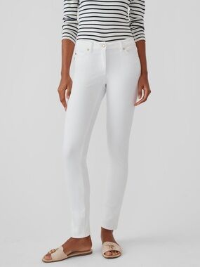 J Mclaughlin Women's Slim White Jeans - Classic Straight Fit. 8